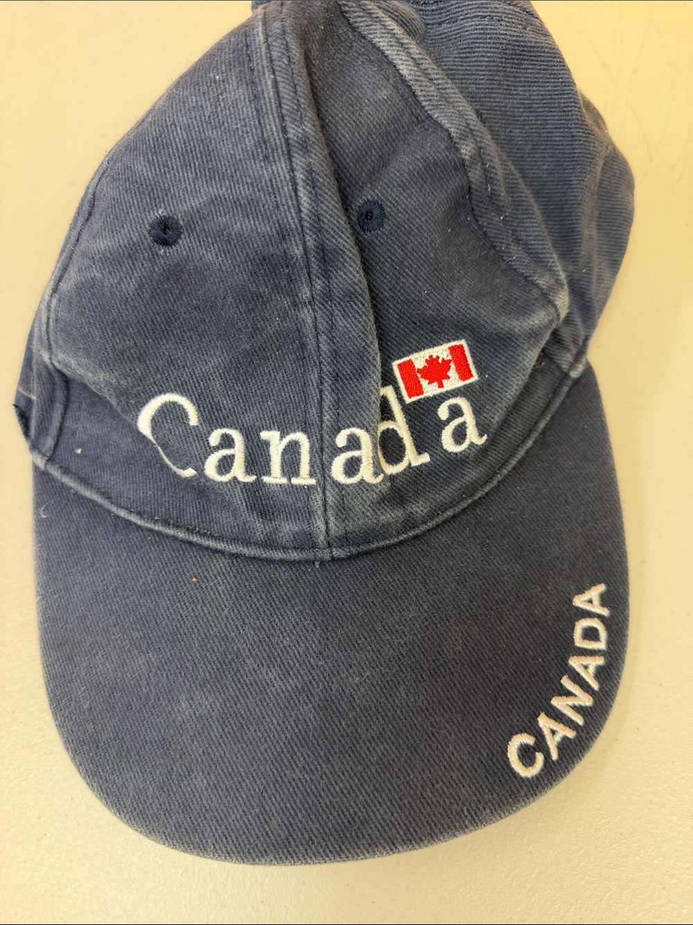 Canada Embroidered Navy Baseball Cap with Canadian Flag ADI